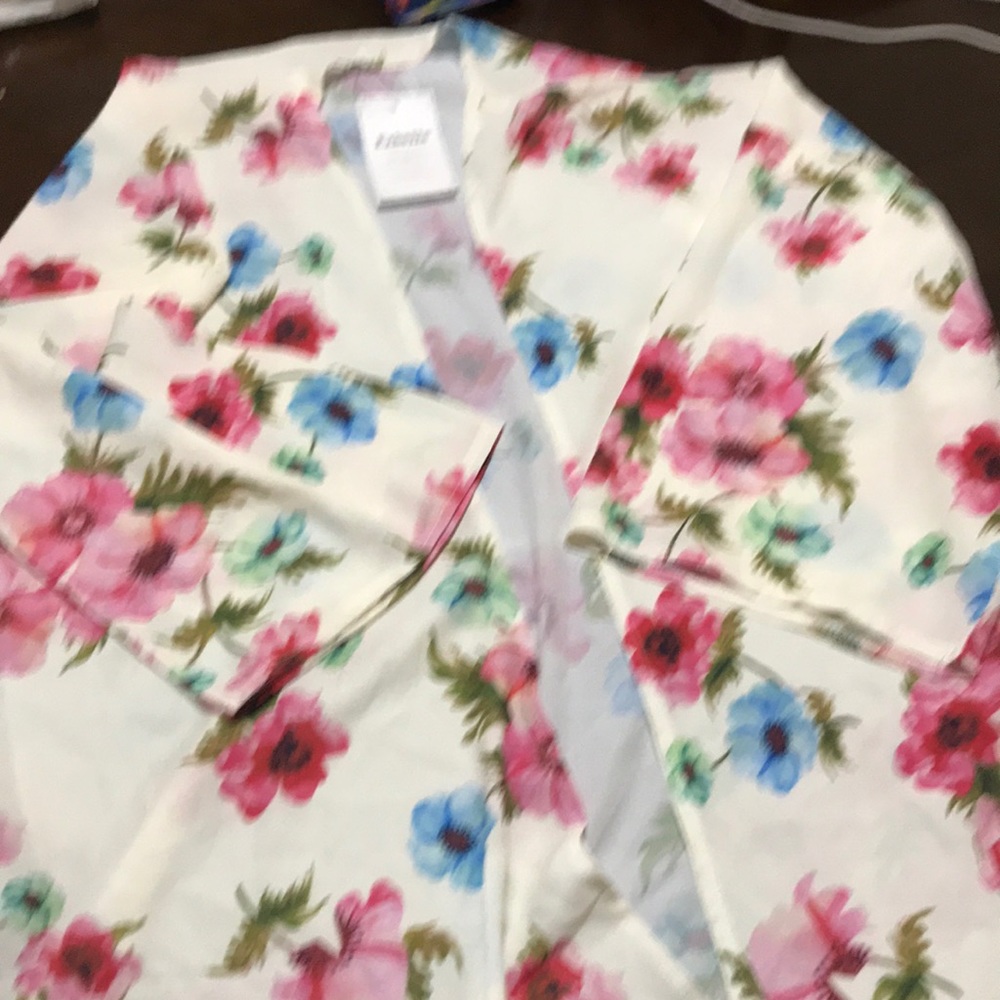 Women’s cardigans